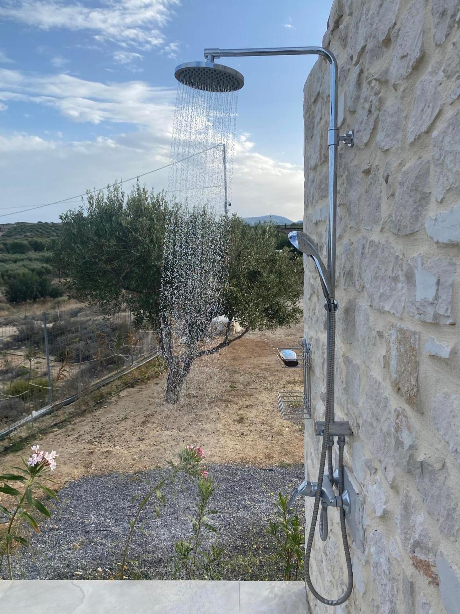 Thea Sitia (Crete)