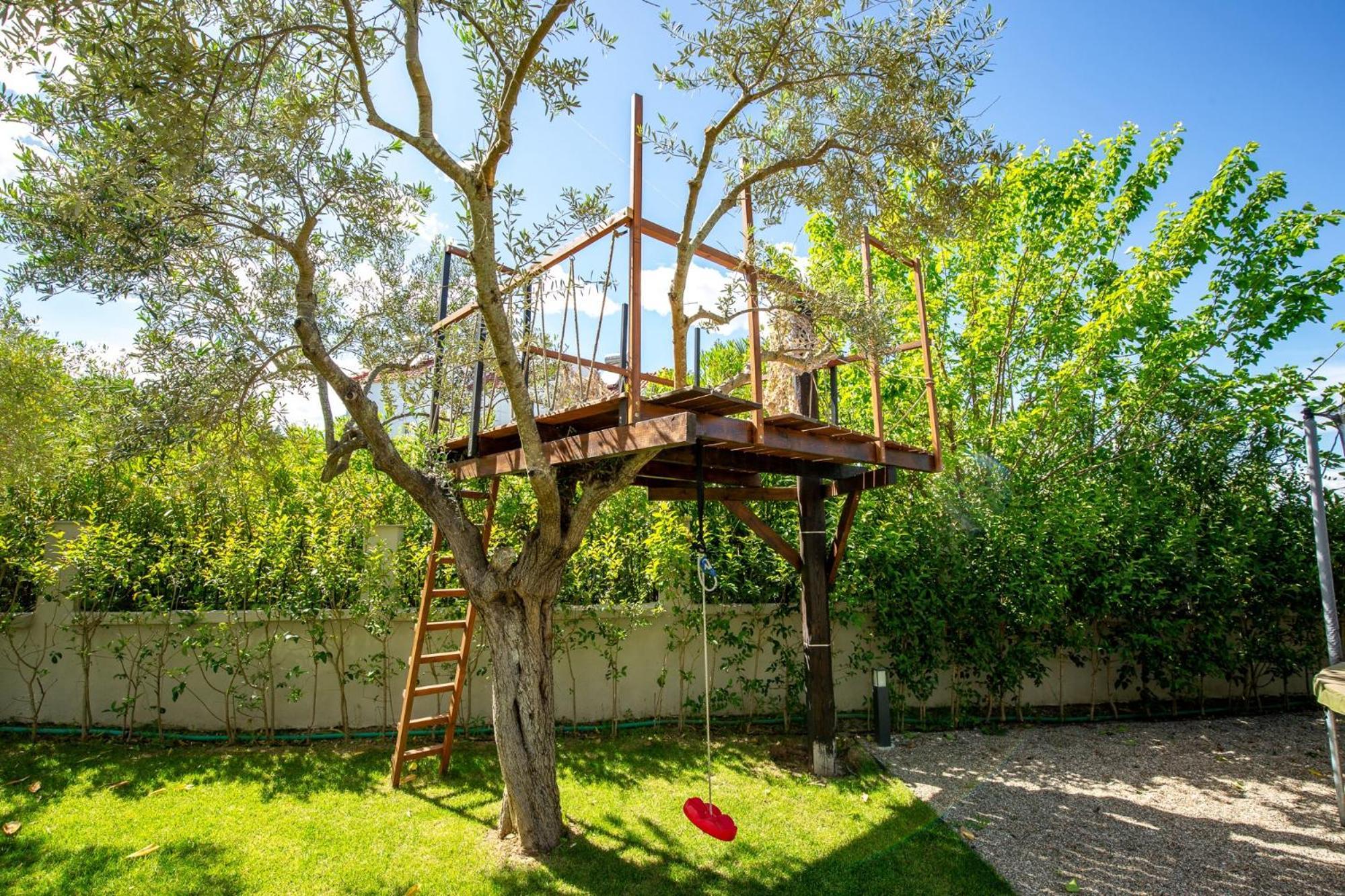 Latoura View Villa