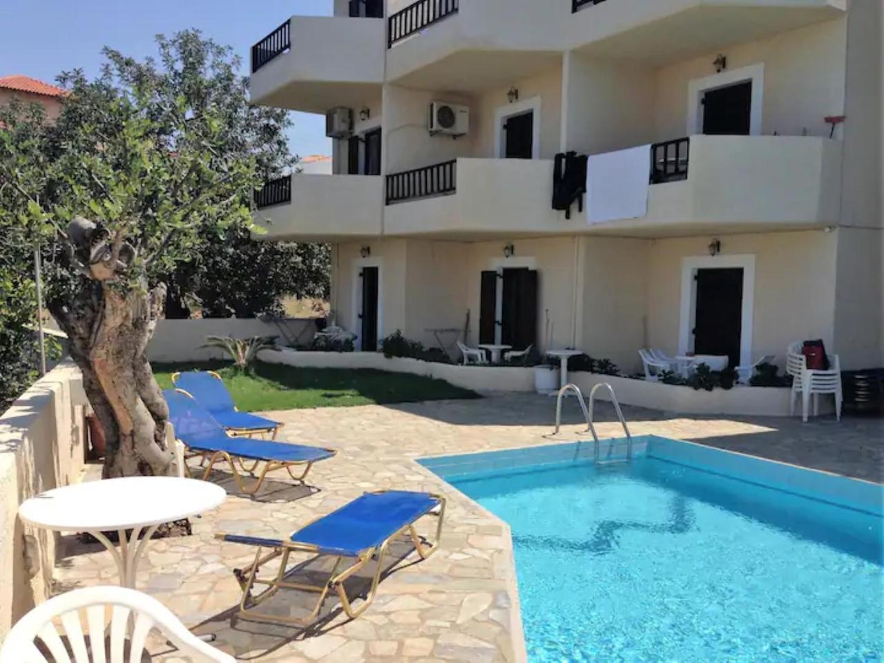 Sea View In A Great Location!! * Hersonissos (Crete)