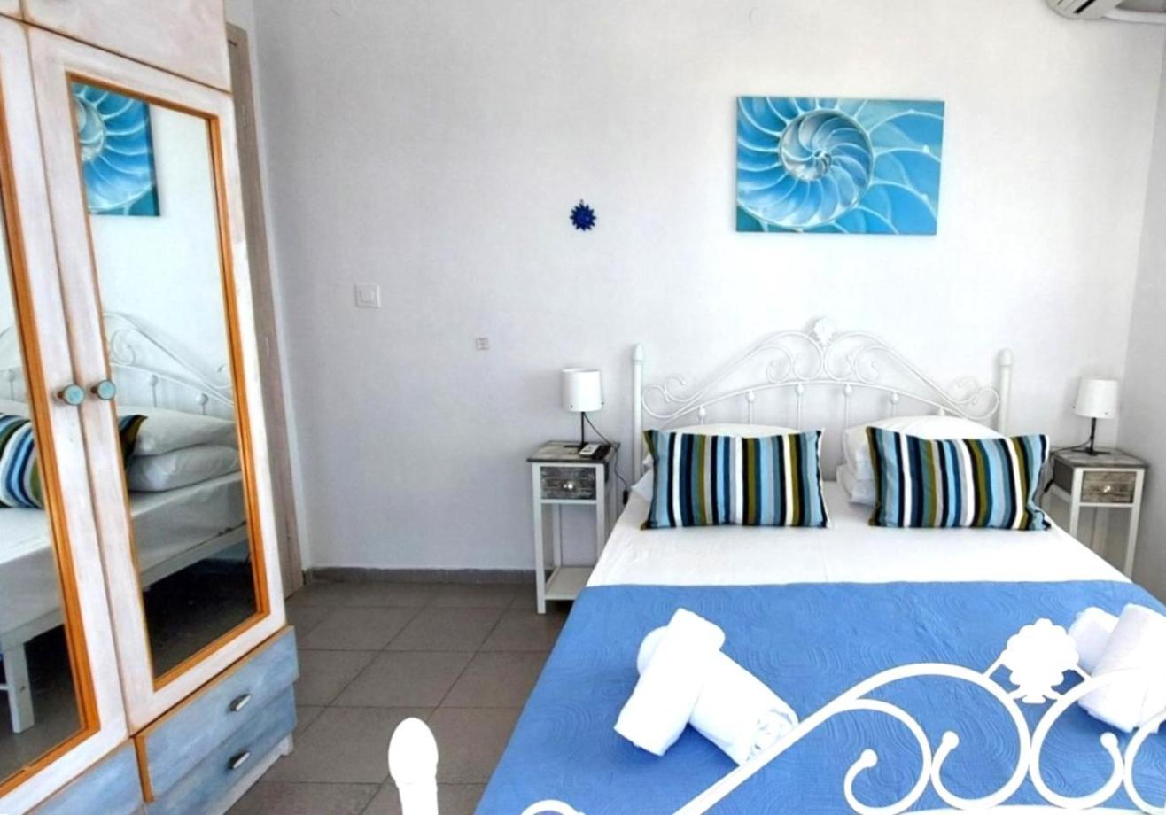 Apartment Lina's Beachfront By Optimum Link *