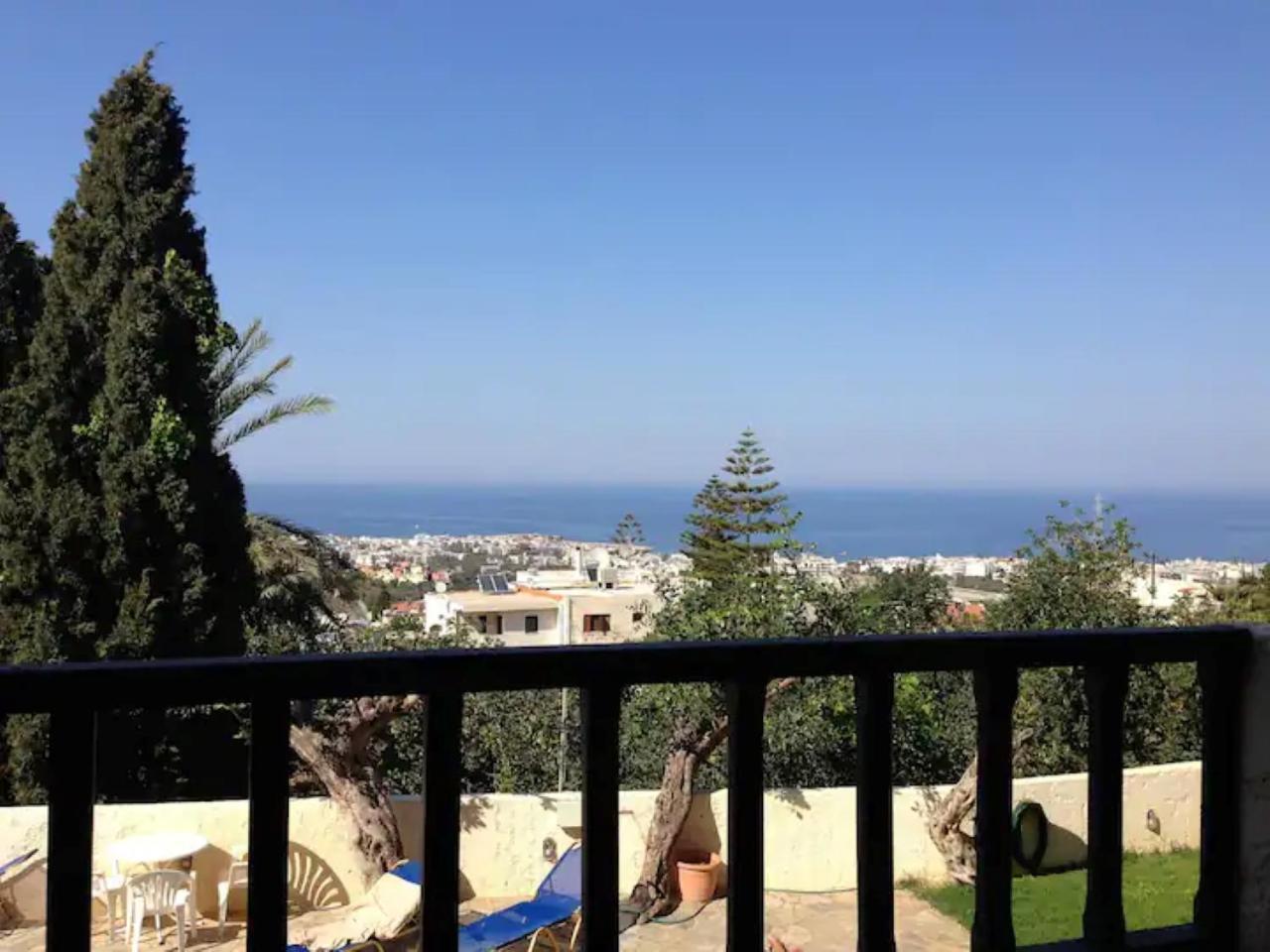 Sea View In A Great Location!! Apartment