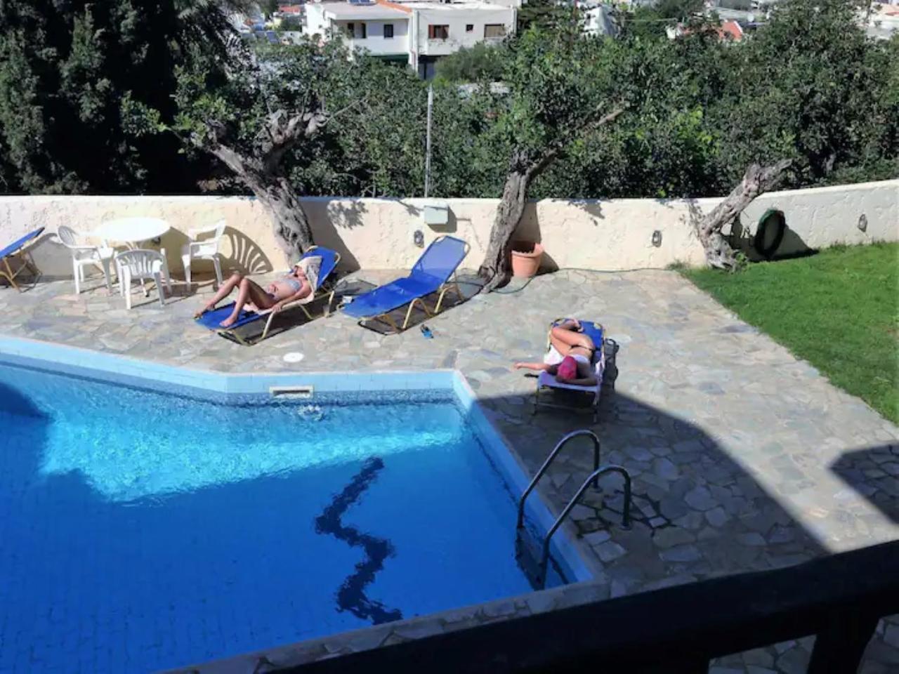 Apartment Sea View In A Great Location!!