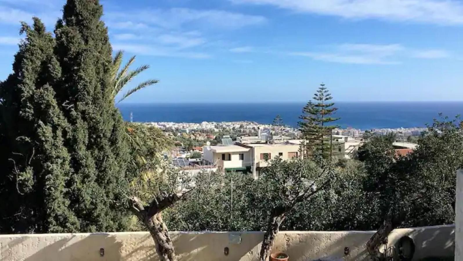 Sea View In A Great Location!!