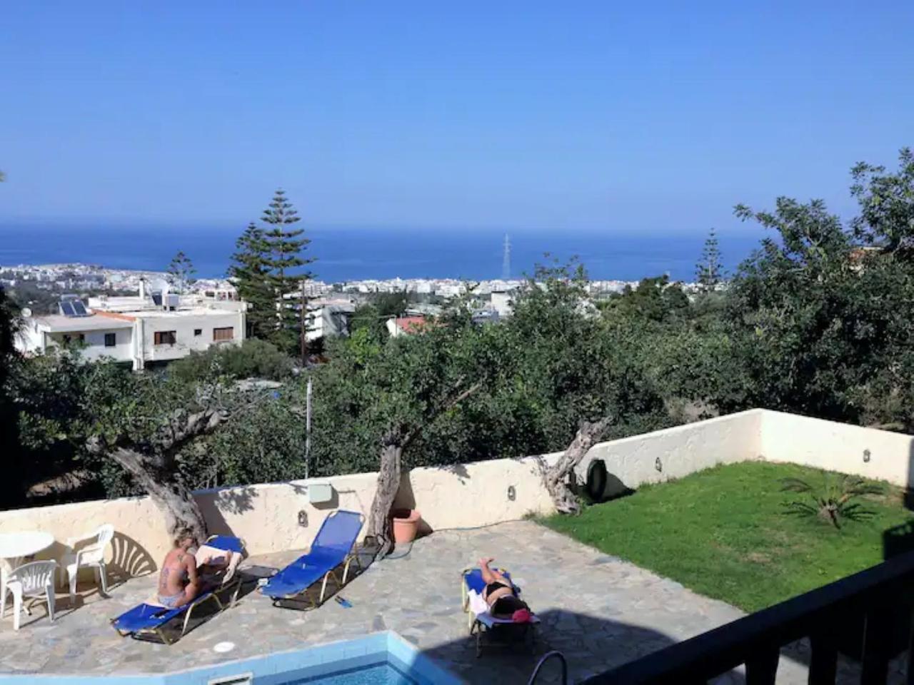 Sea View In A Great Location!! Apartment