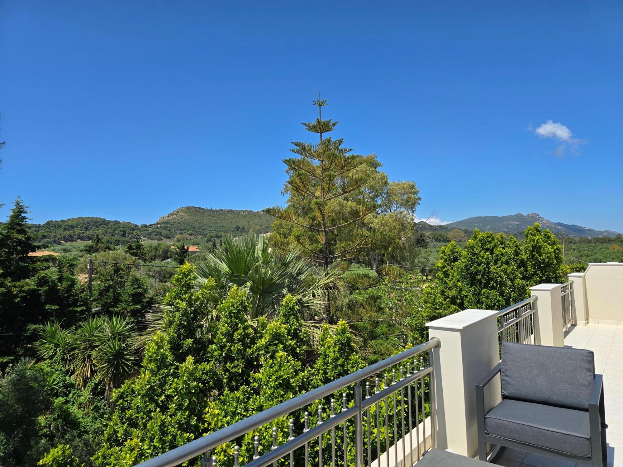 Tomorrow Attic Apartment Vasilikos (Zakynthos)