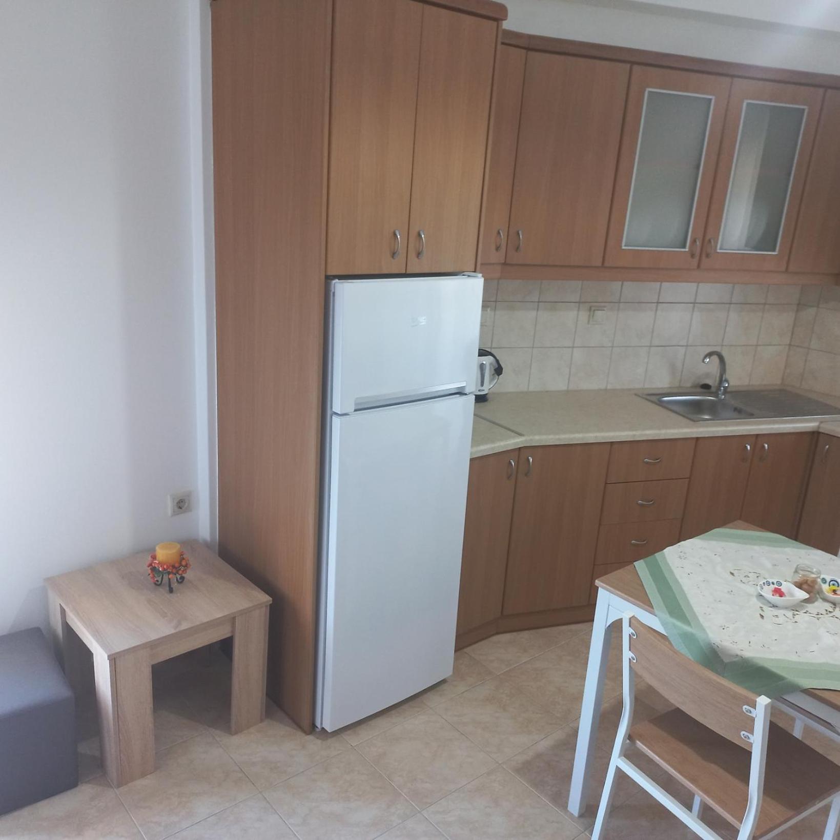 Central Rooms Apartment Makry Gialos (Crete)