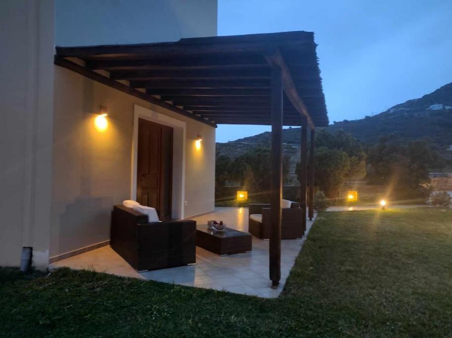 Andros, Beauty And Luxury - Private Pool *