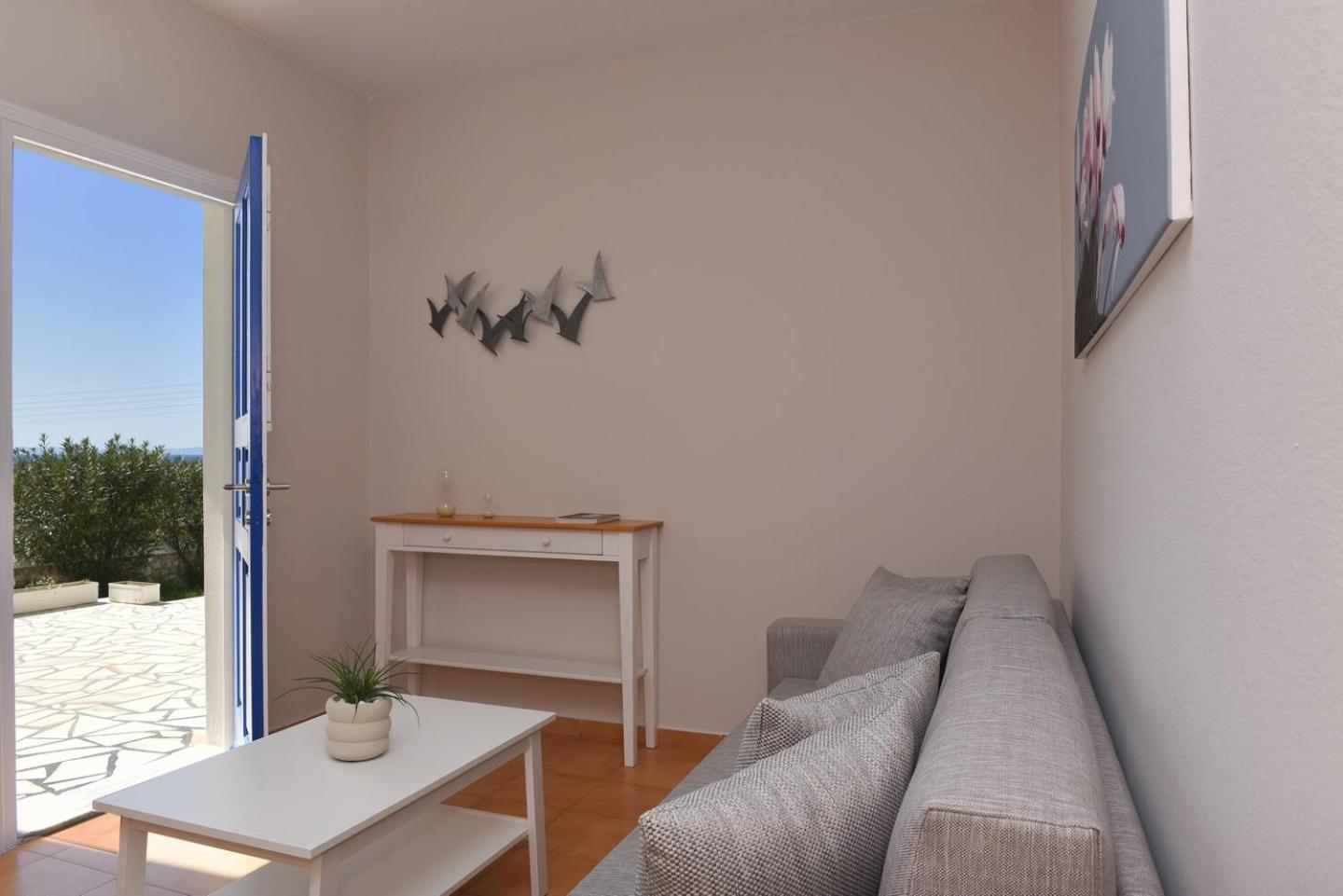 Apartment Cyclamen Posidhonia (Syros)