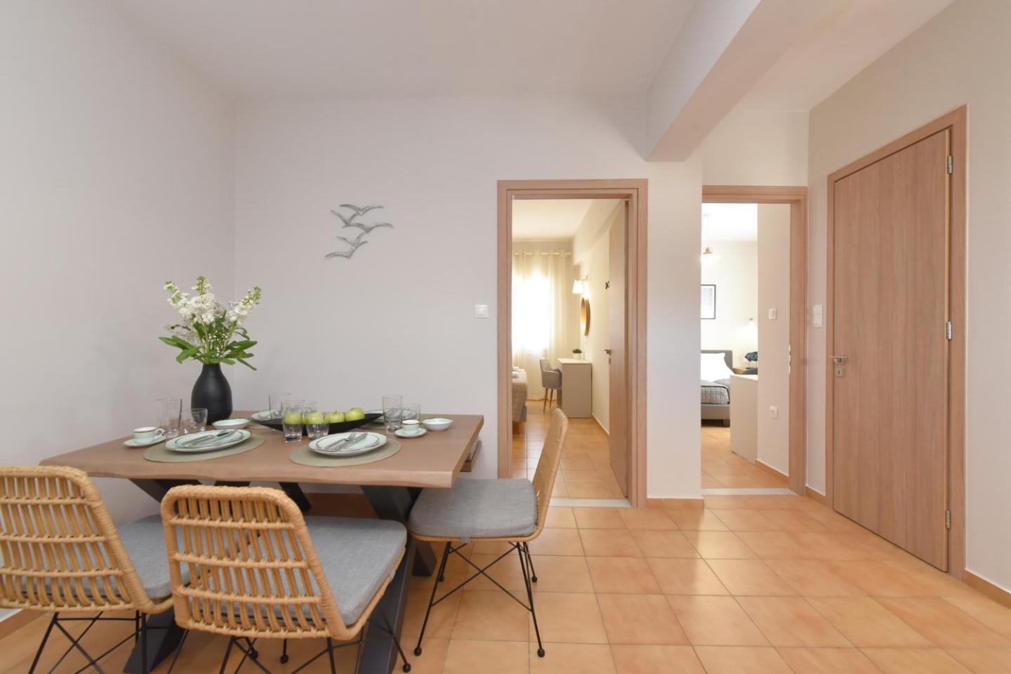 Cyclamen Apartment *