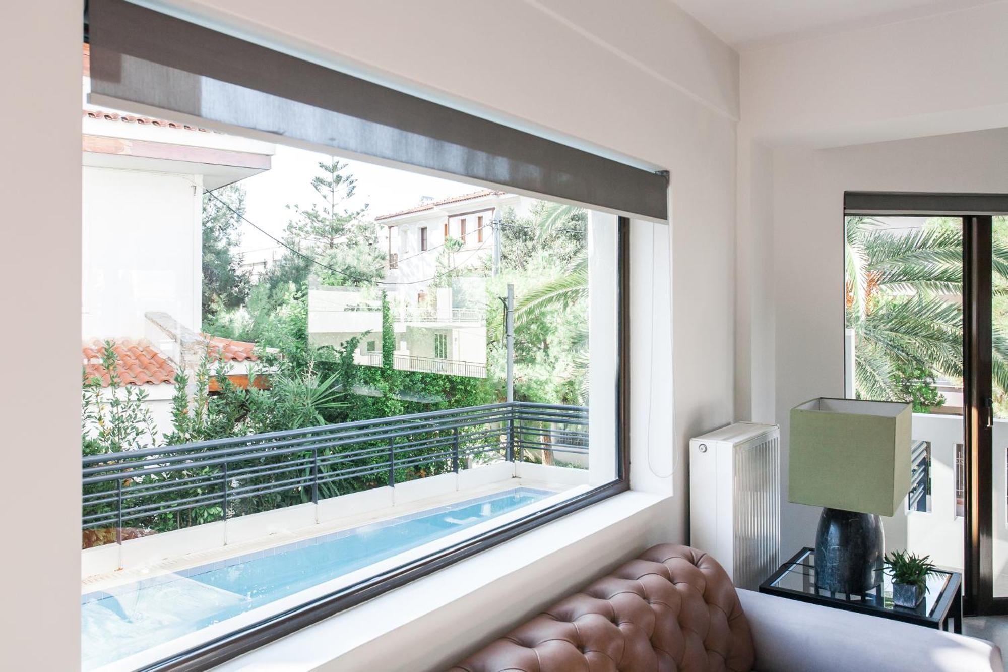 Sol - Private Pool Gym Glyfada Apartment *
