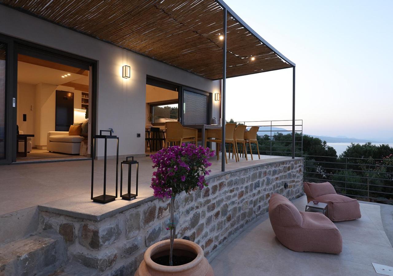 Villa Akria Thea