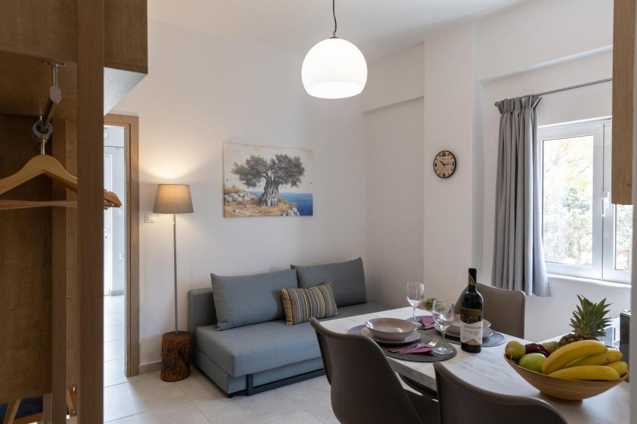 Omalia Malia (Crete)