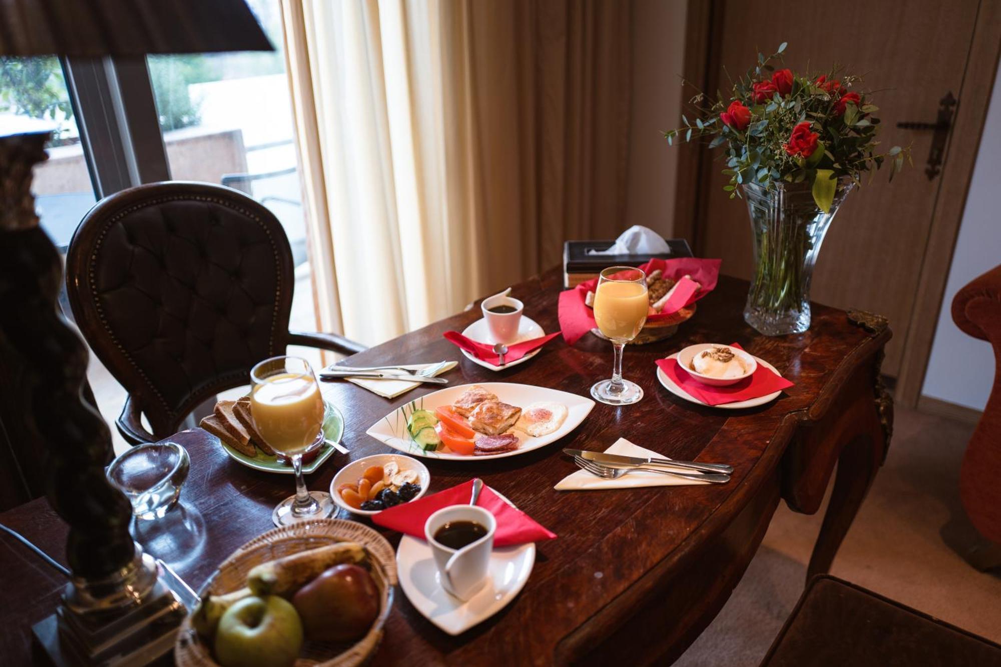 Mainalon Hotel