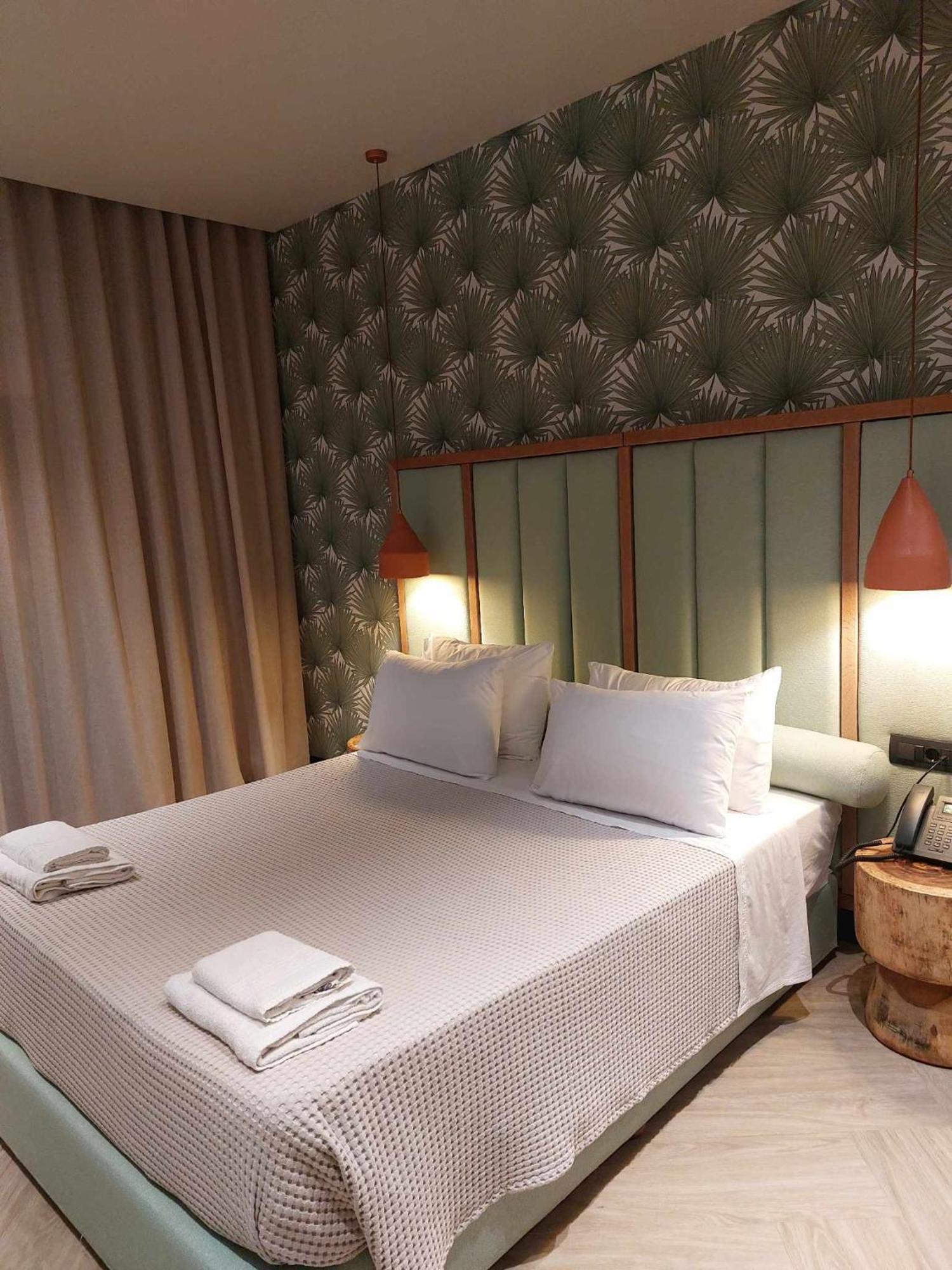 Coral Hotel
