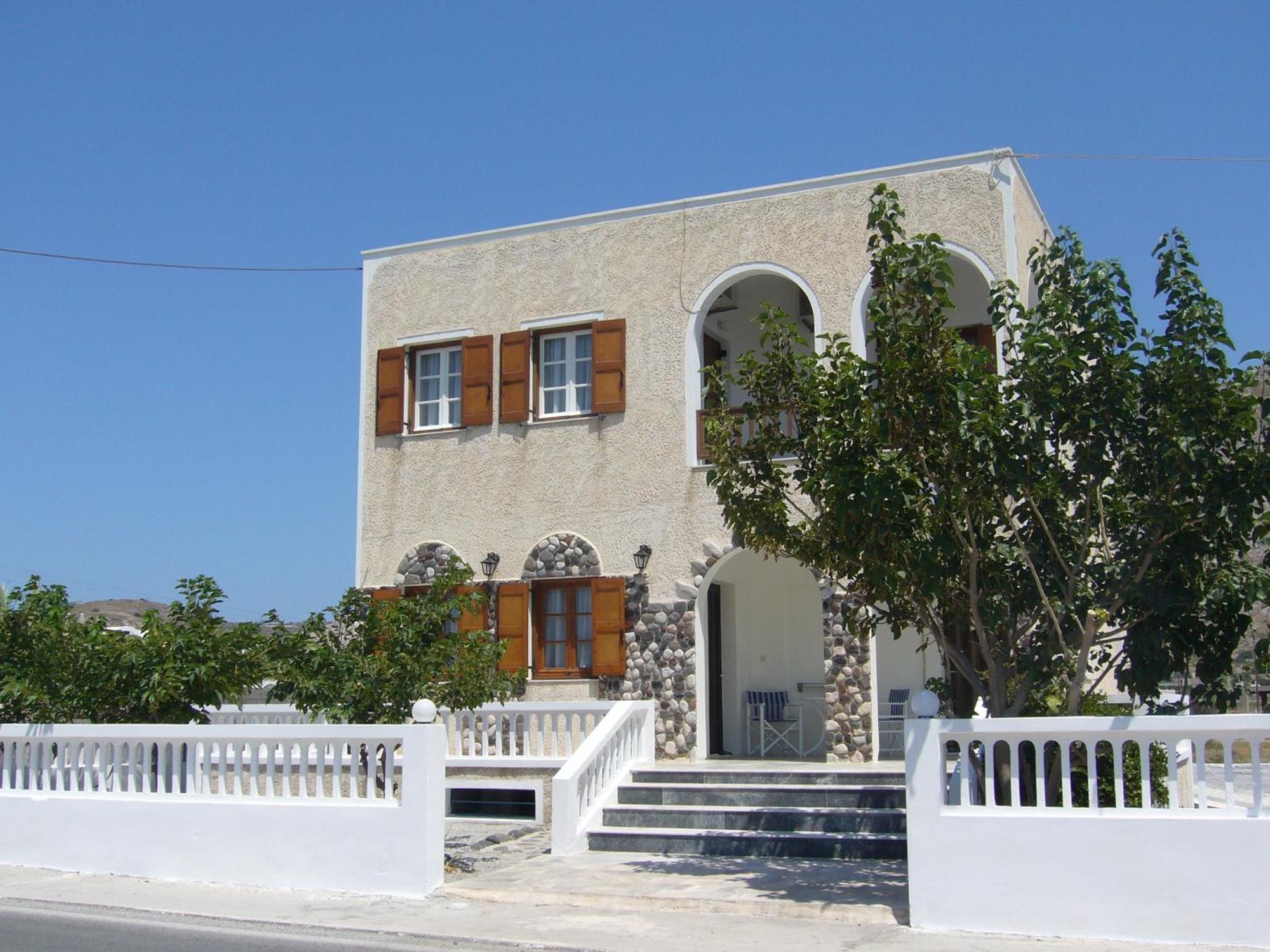 Margarita * Perissa (Santorini)