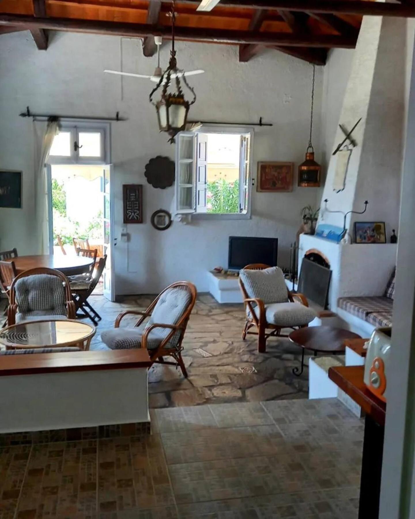Holiday home Oleander Kouzounos