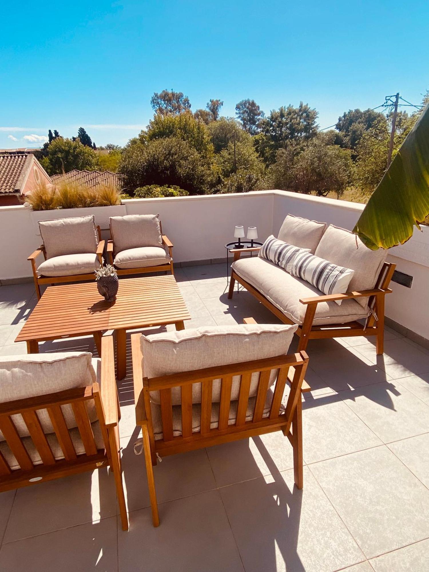 Country house Le Blanc Dassia (Corfu)