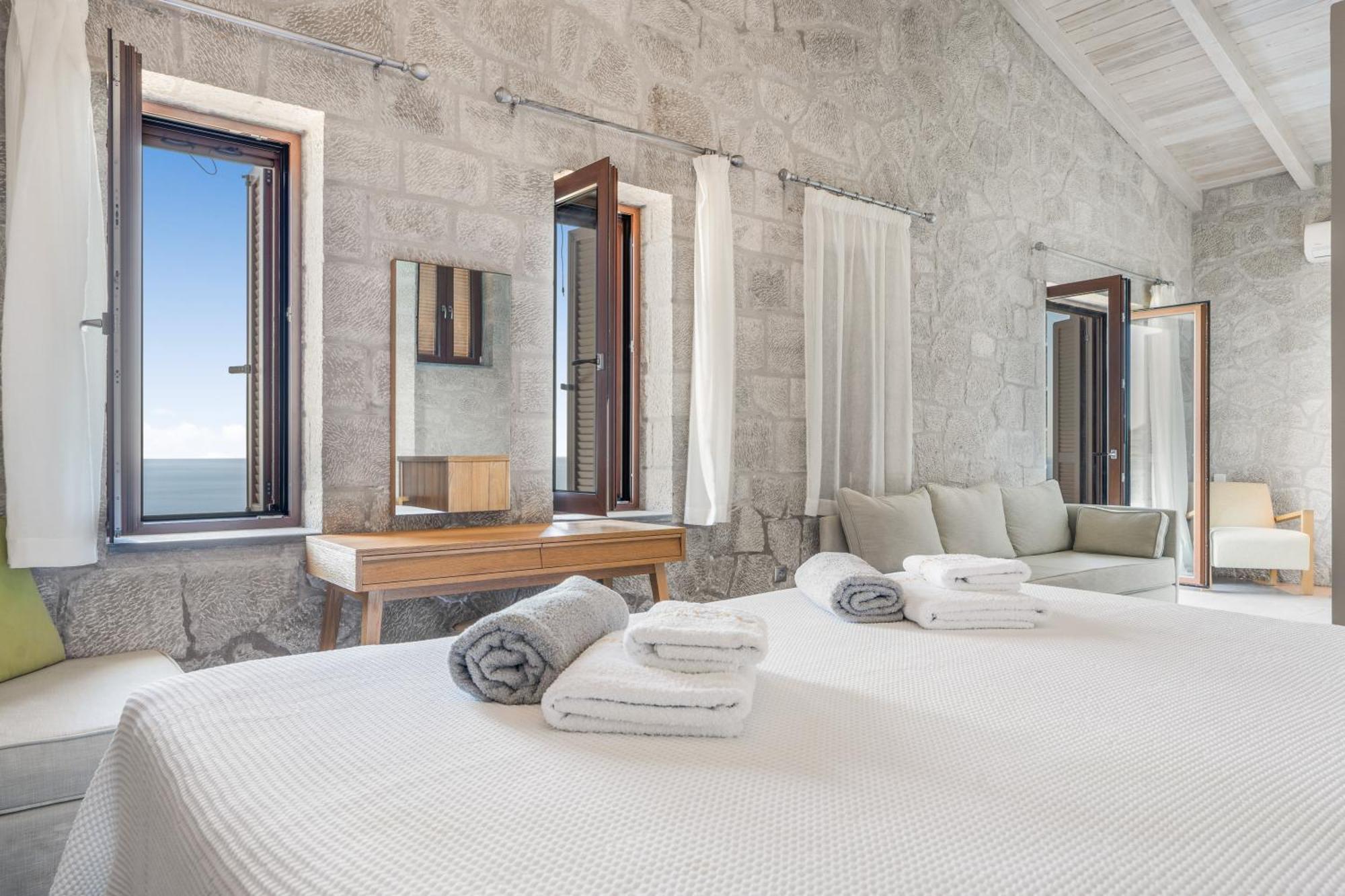 Villa Milos Paradise Luxury *