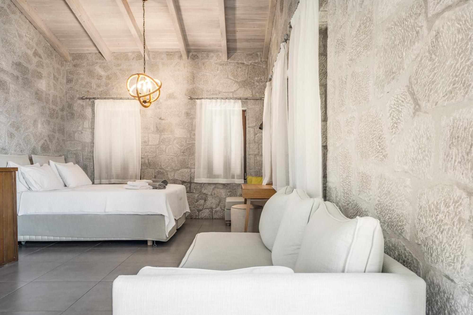 Milos Paradise Luxury Villa *