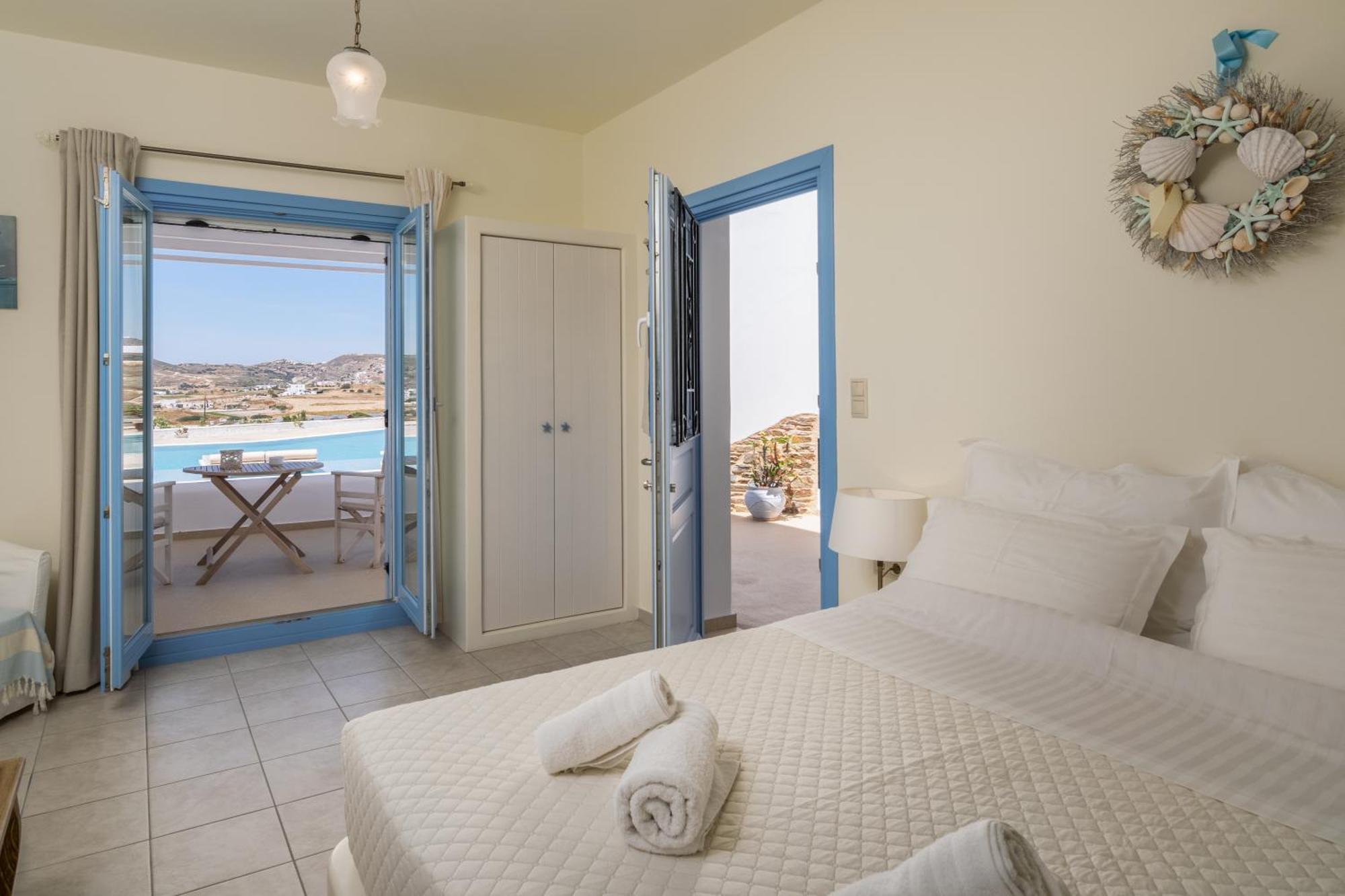 Country house Blu And Adamantas (Milos)