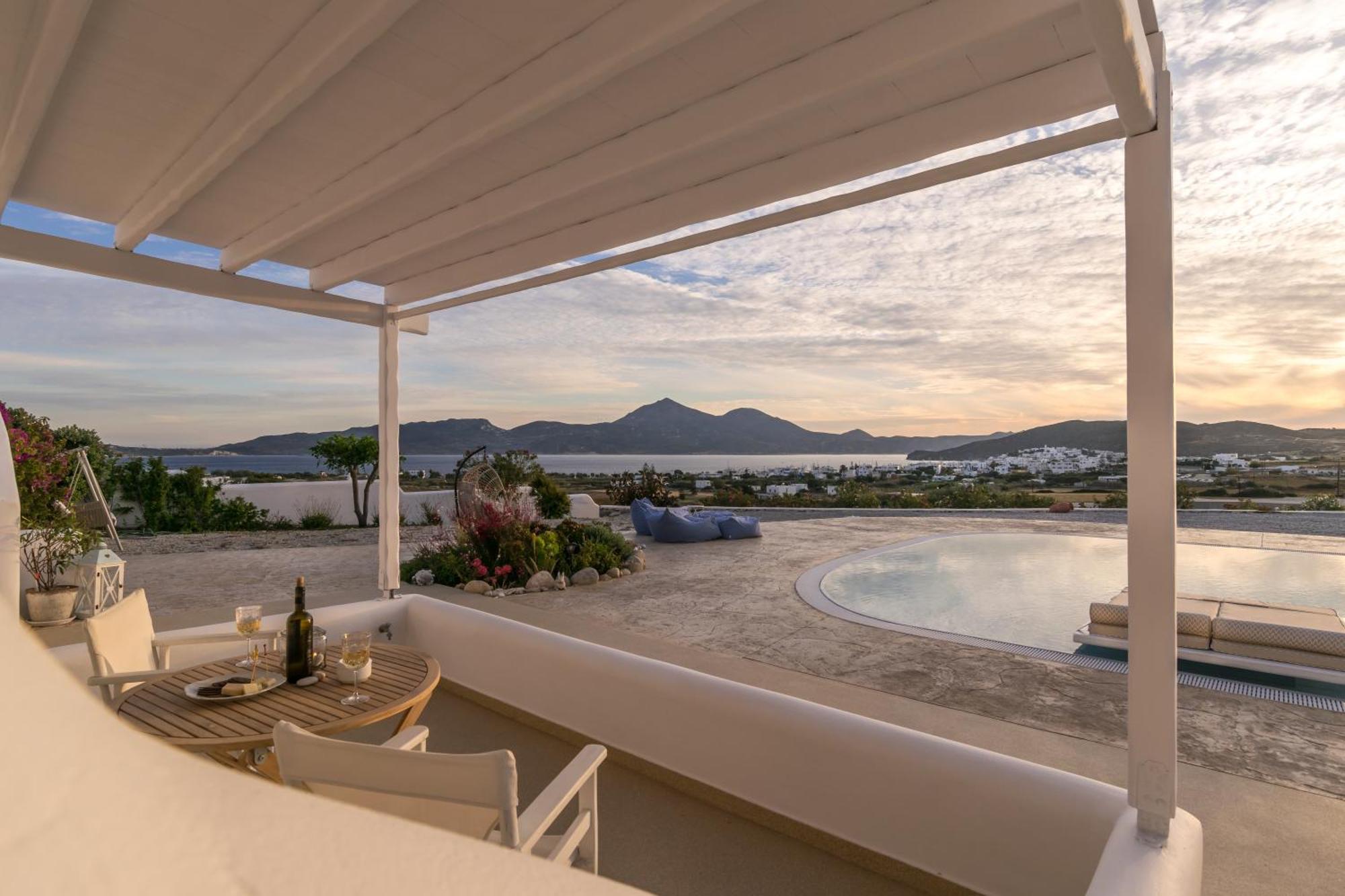 Blu And Country house Adamantas (Milos)