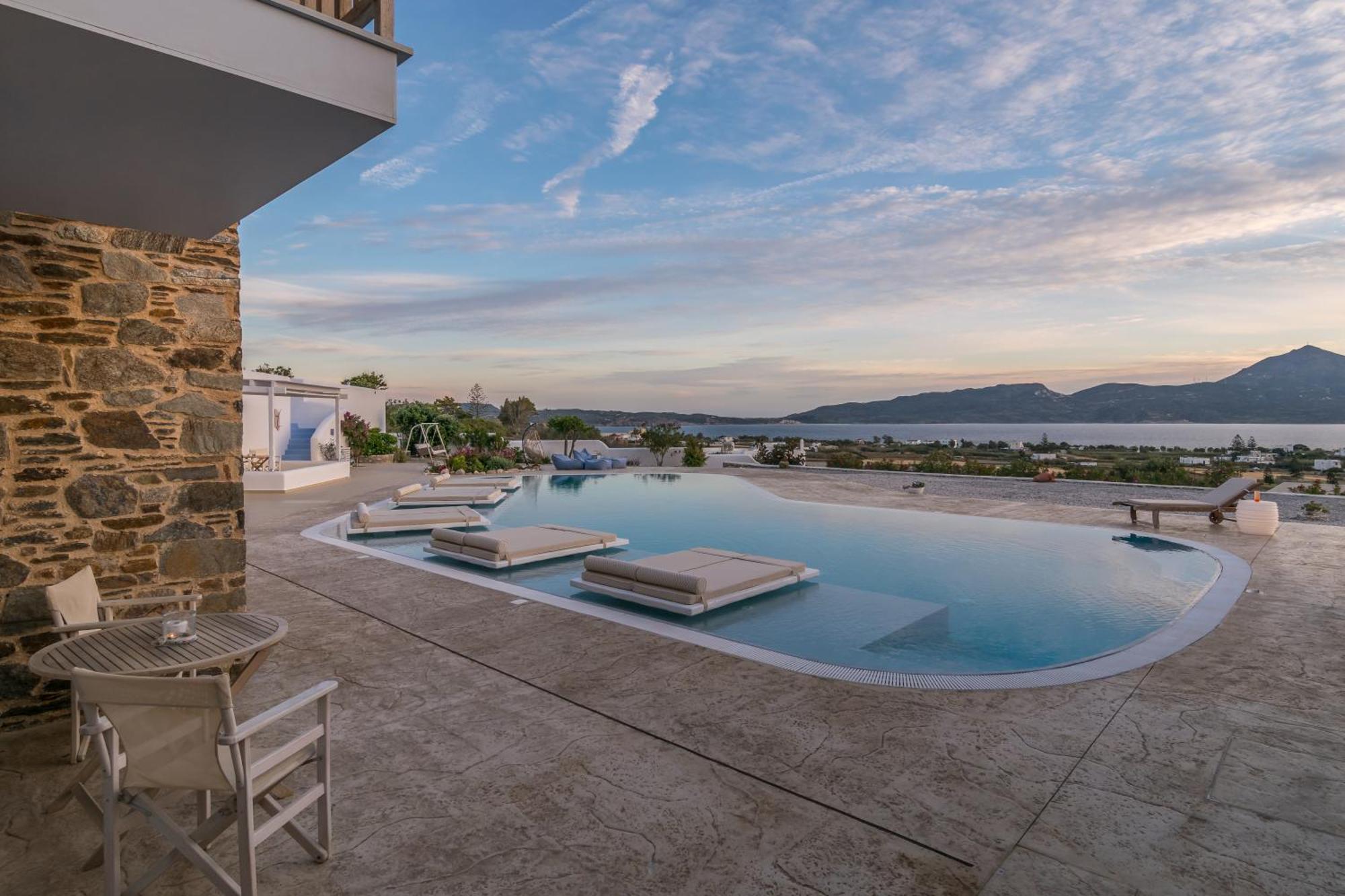 Blu And Country house Adamantas (Milos)