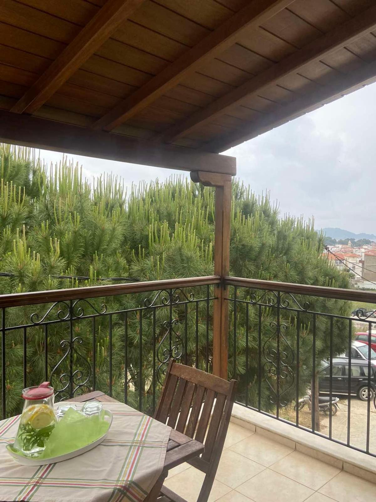 Apartment Filidas Skiathos Town