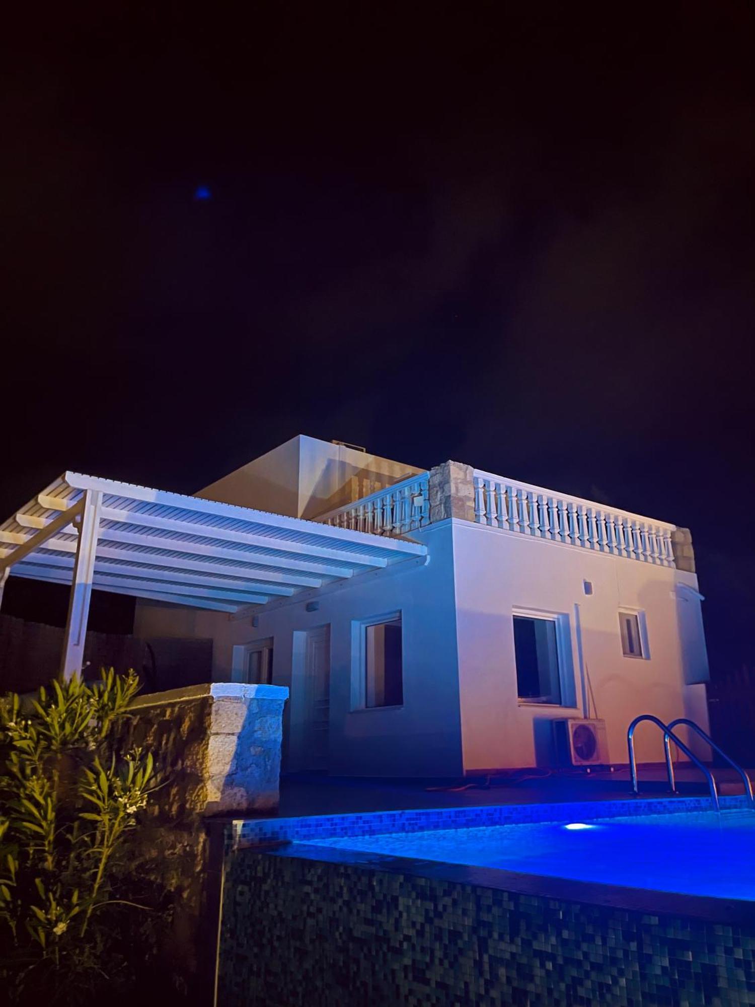 Villa Eleon Luxury