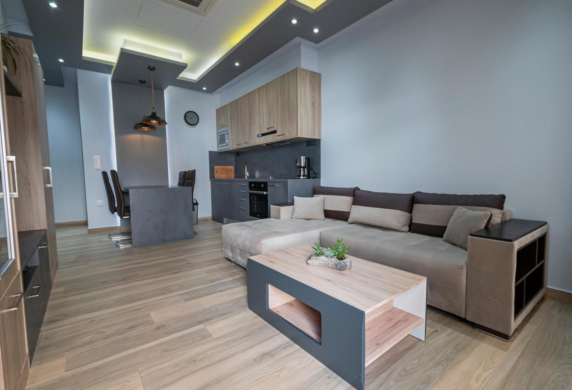 P & K Design Ltd Flats By Pro Services - Apartment *
