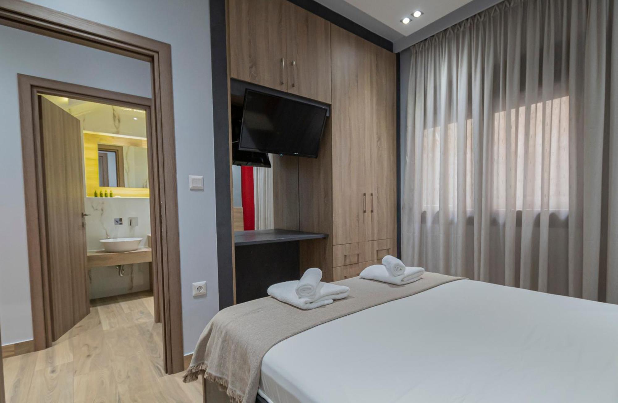 P & K Design Ltd Flats By Pro Services - Apartment