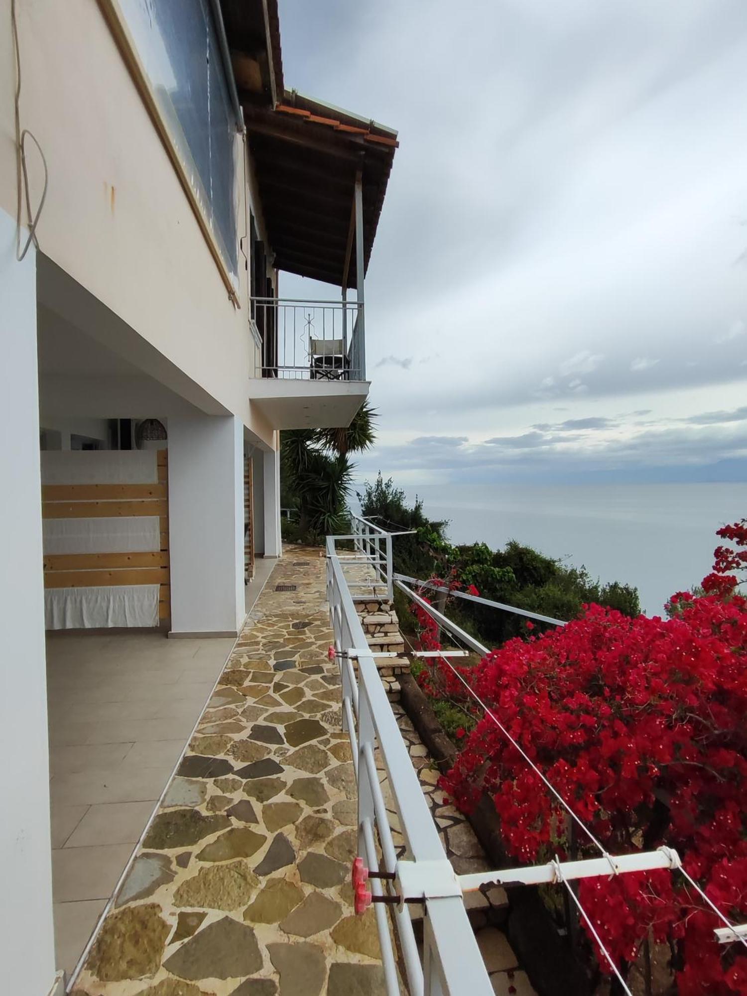 Thea Bed & Breakfast Monastiraki (Phocis)