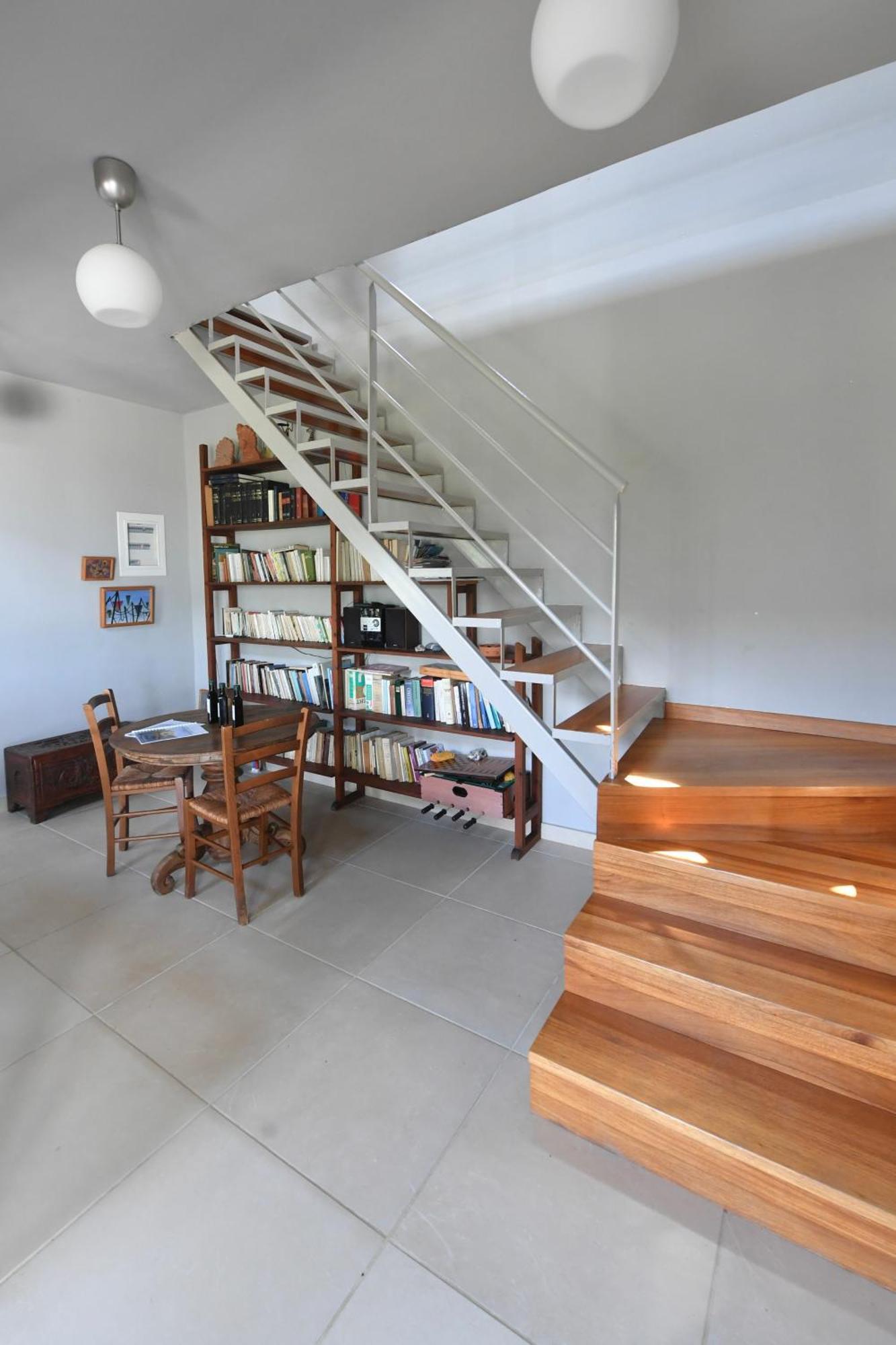 'n Gray Sea & Mountain House Holiday home Kalamata