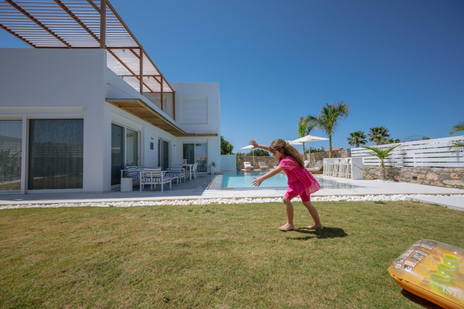 Sardines Luxury Villa Analipsi (Crete)
