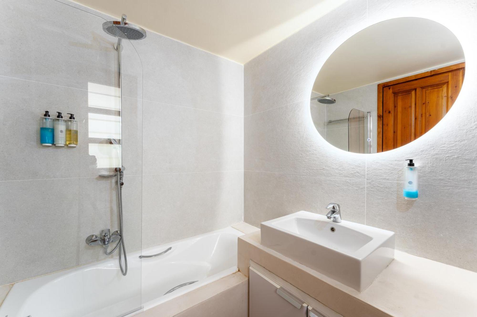 Hotel Kaminos Evia