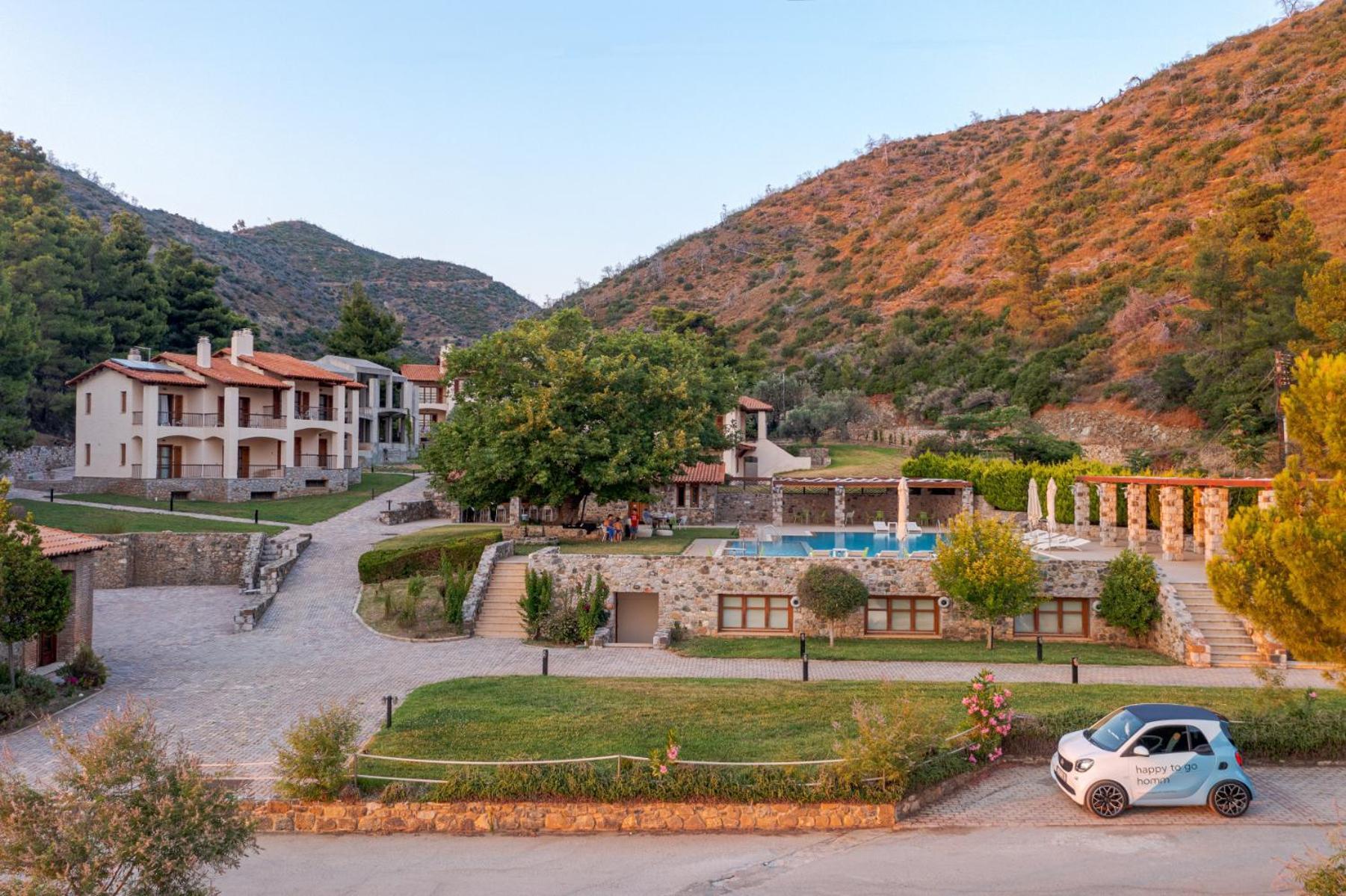 Kaminos Evia Hotel