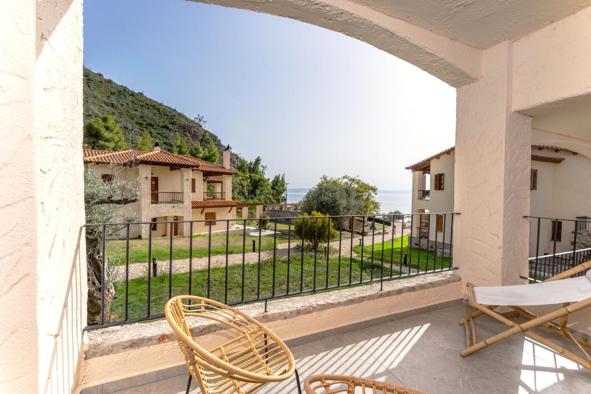 Hotel Kaminos Evia
