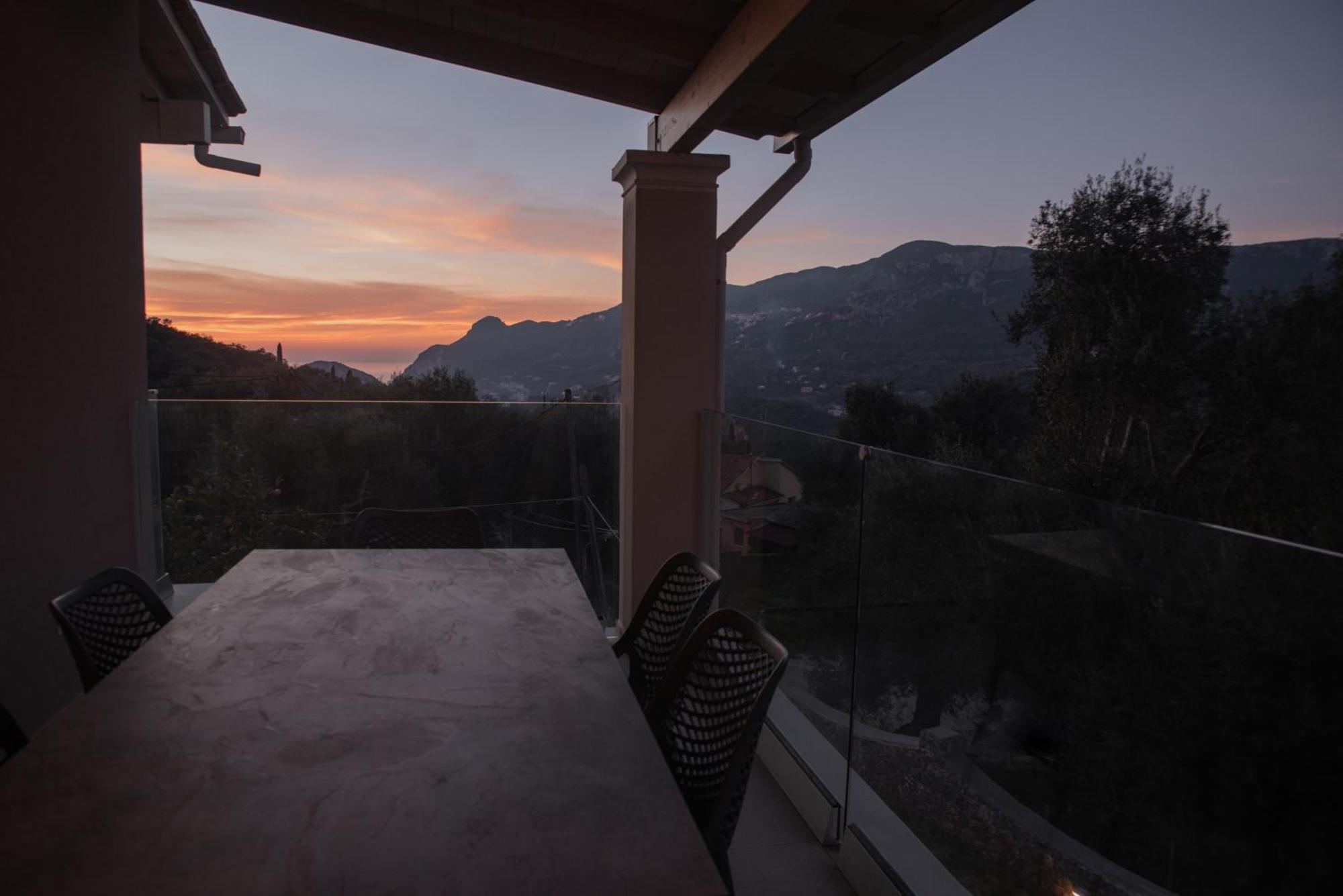 Carpe Diem Moursia House