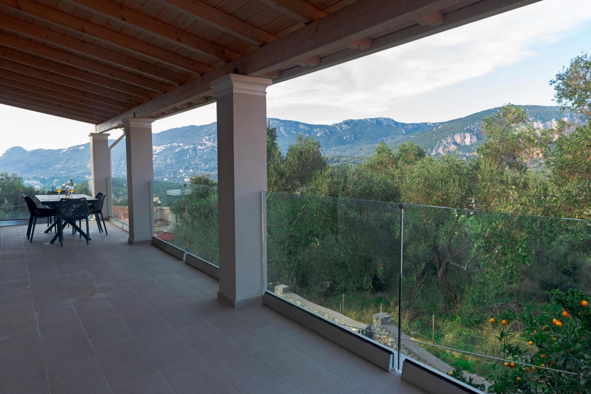 Holiday home Carpe Diem Moursia House Liapades