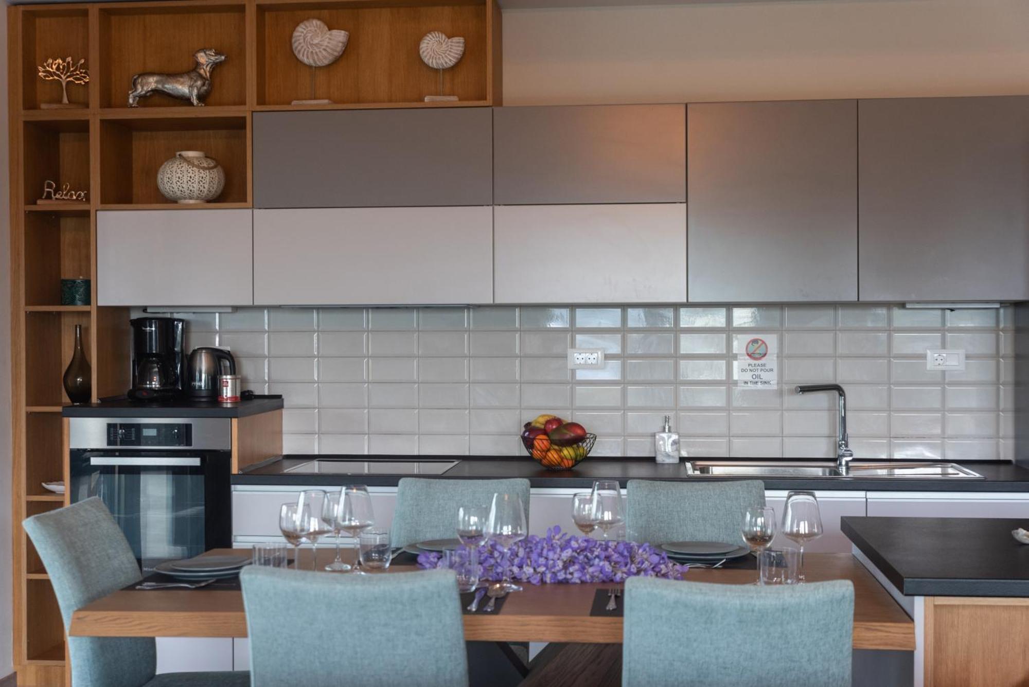Carpe Diem Moursia House