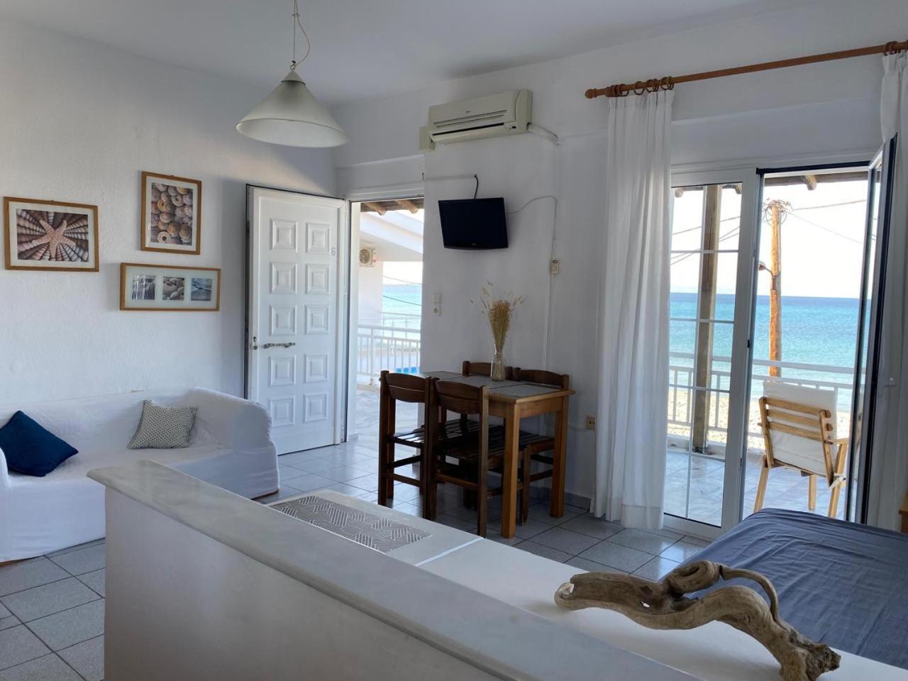 Apartment Anemomylos Sea View