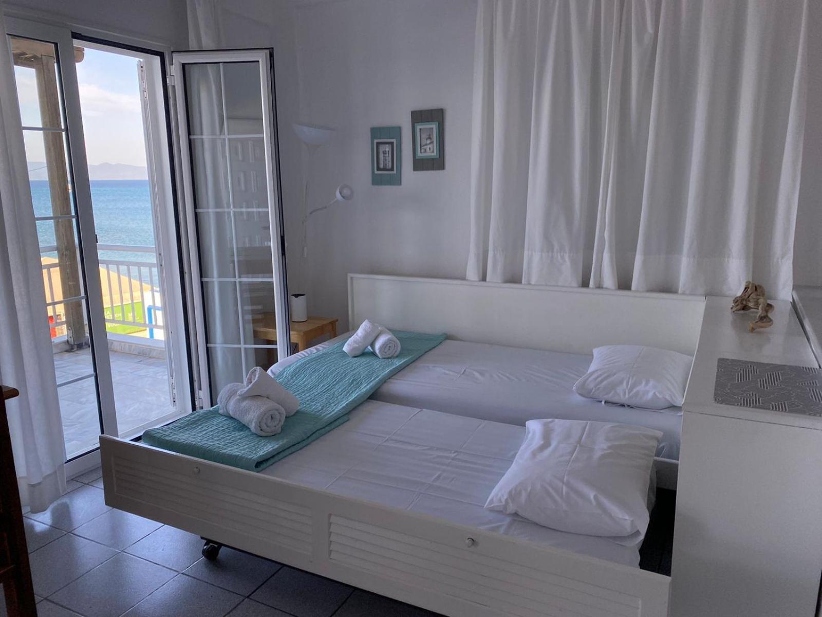 Apartment Anemomylos Sea View