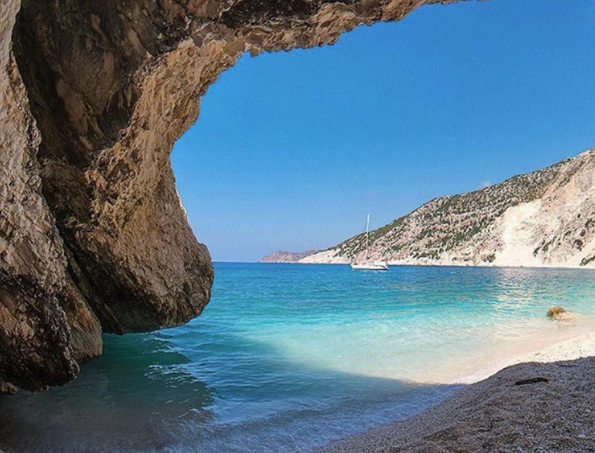 Kazaana: Seafront Kefalonia Retreat With Pool And Views