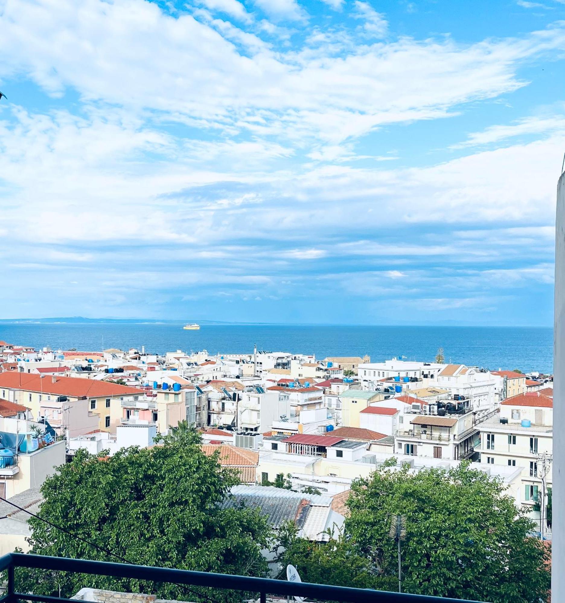 Rallia Two~storey Apartment Zakynthos Town