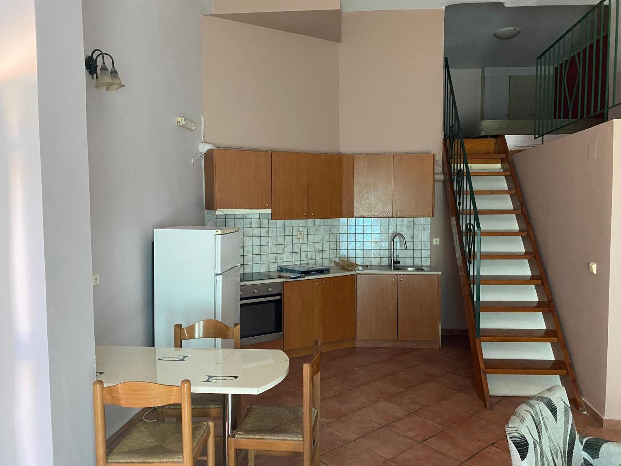 μεζονέτα Aikaterini N3 Chios Town