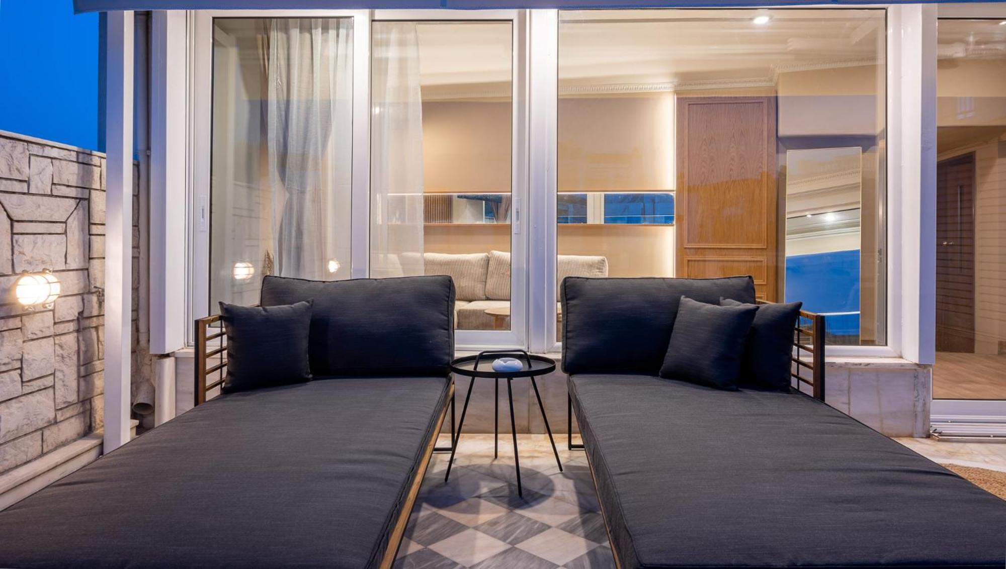 Noho Acropolis X Elise , Olivia Apartment *