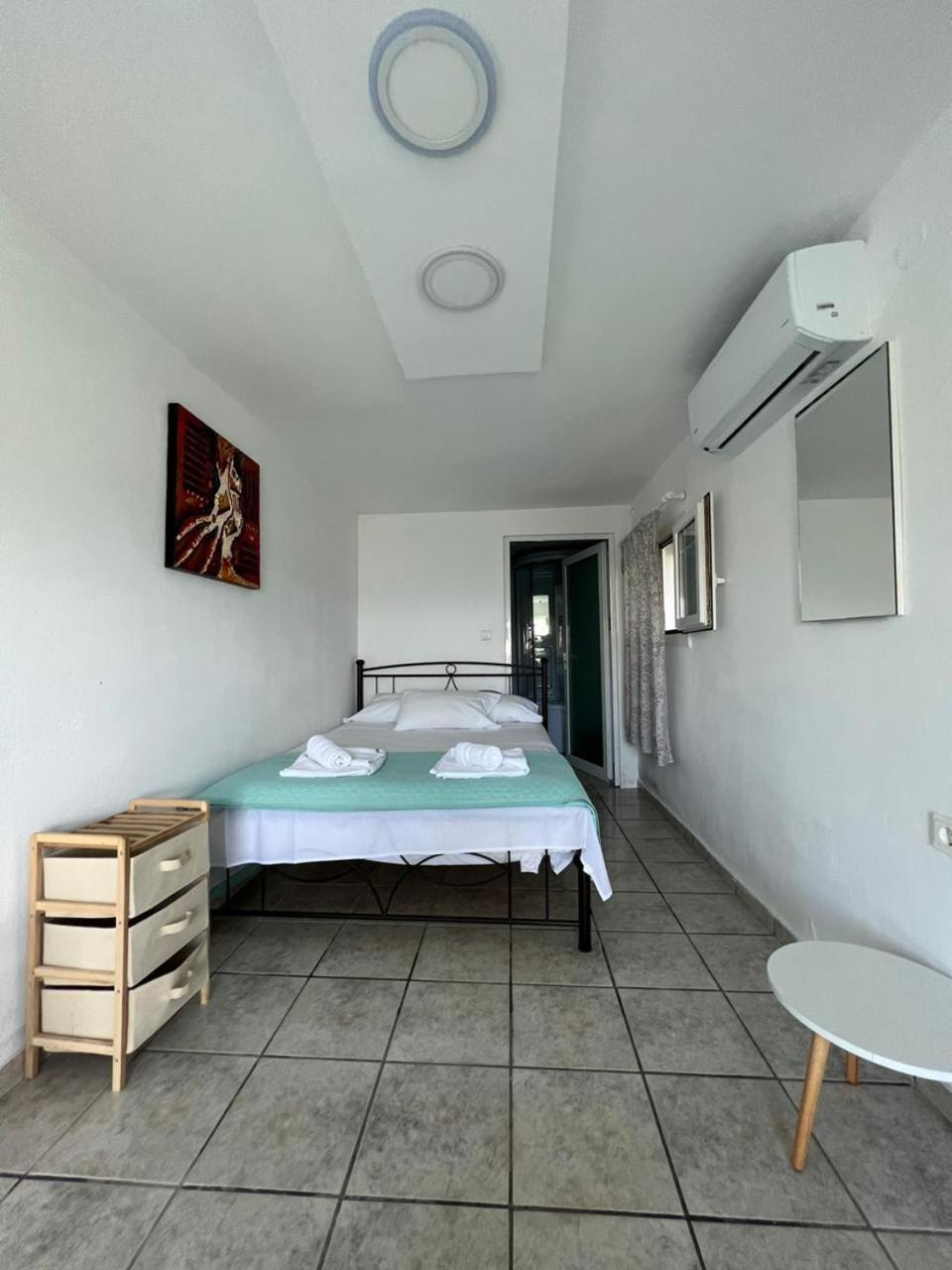 Apartment Aronis Spyros Panoramic Seaview Longos (Paxos)