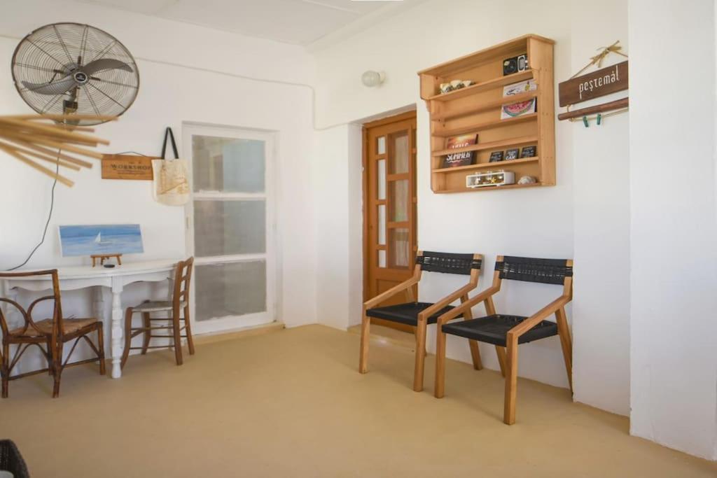 Charming Renovated Farmhouse! - Antiparos!