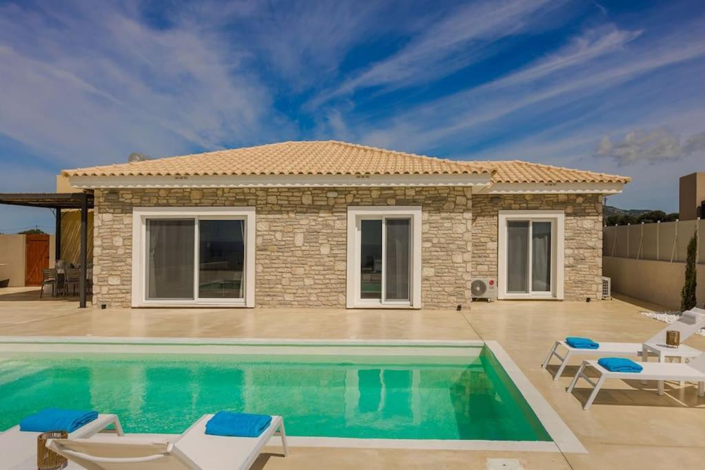 Lotus - Ionian Collection Villa