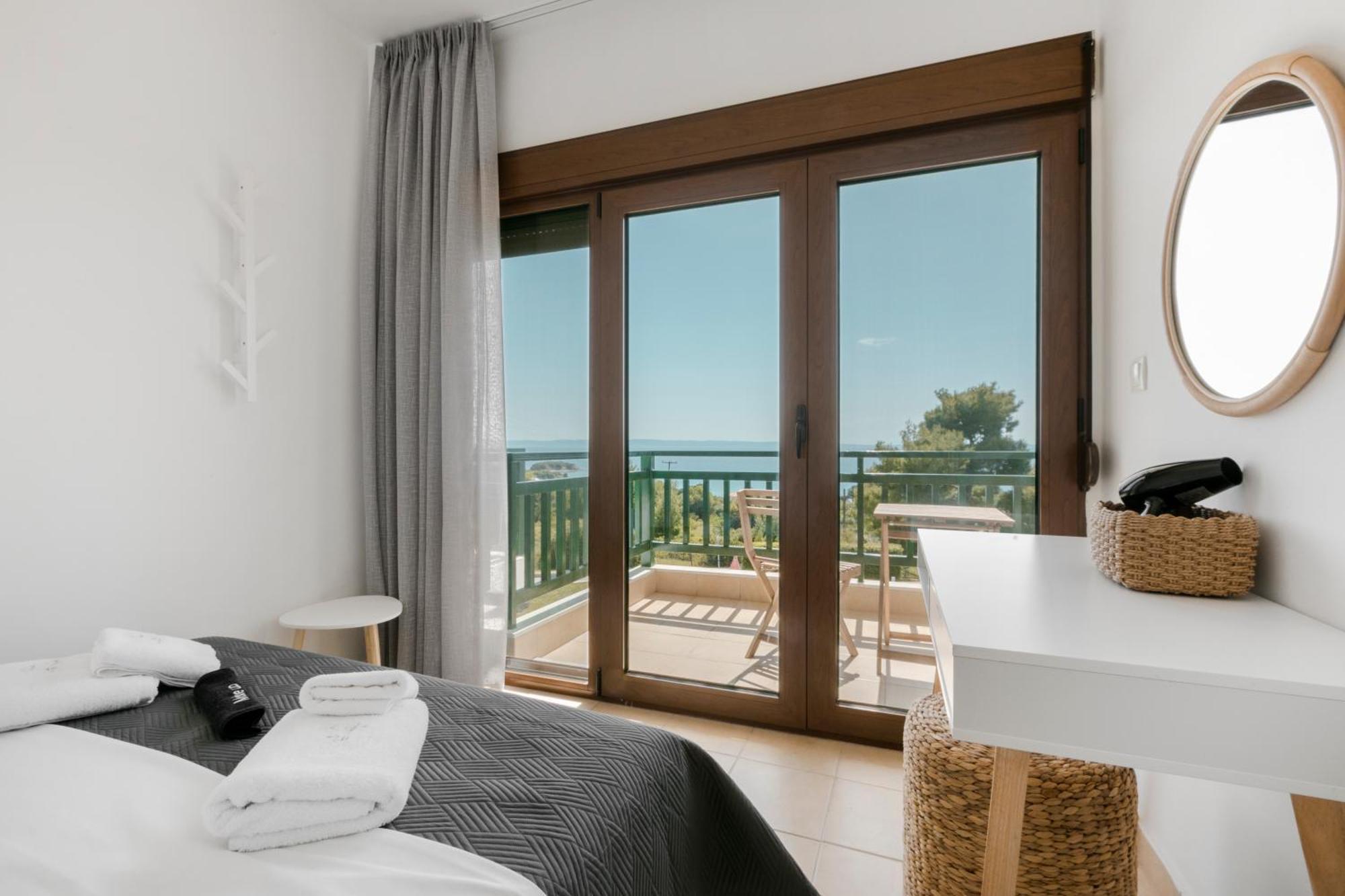 Pine In The Sea Nikiti-sithonia Apartment