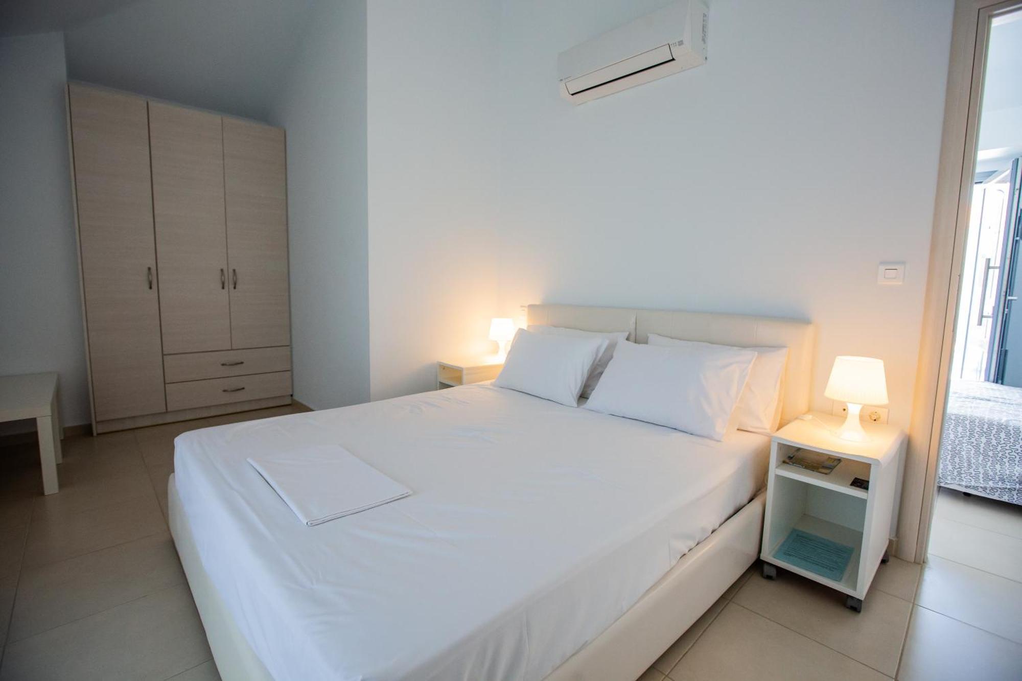 Chiliadou Ib,iib, Chiliadou Beach, Fokida Apartment *